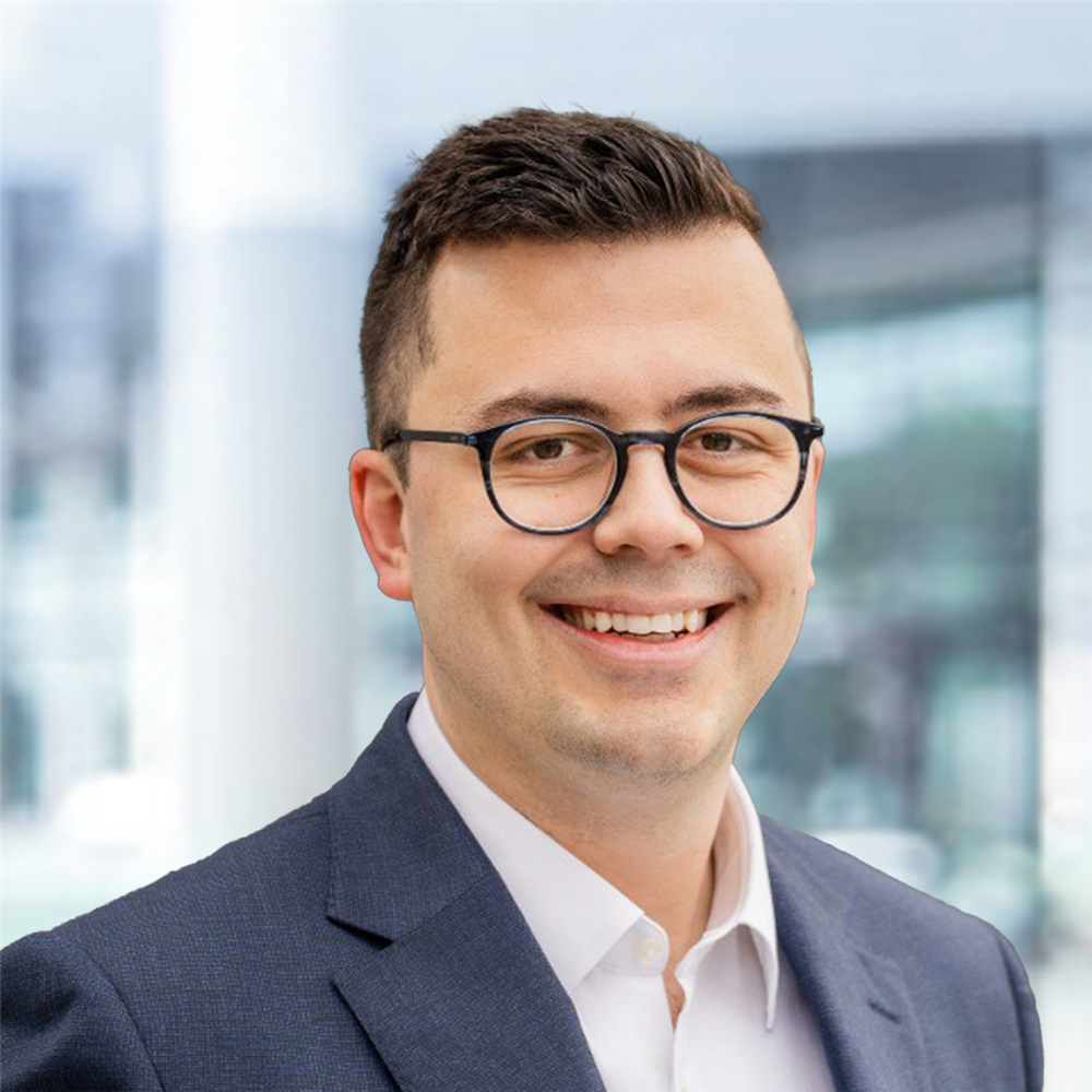 Alexander Maropoulos headshot