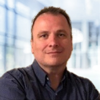 Scott Lennox headshot