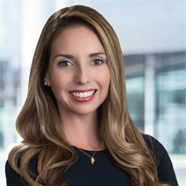 Sarah Andrews (Cueto) headshot